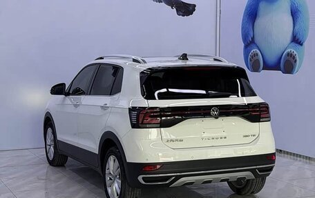 Volkswagen T-Cross I, 2022 год, 1 320 000 рублей, 6 фотография