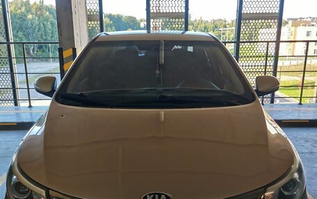 KIA Rio III рестайлинг, 2015 год, 800 000 рублей, 2 фотография