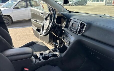 KIA Sportage IV рестайлинг, 2018 год, 1 950 000 рублей, 16 фотография