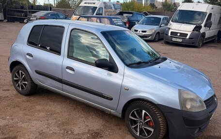 Renault Clio III, 2004 год, 240 000 рублей, 4 фотография