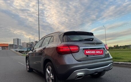 Mercedes-Benz GLA, 2018 год, 1 830 000 рублей, 6 фотография