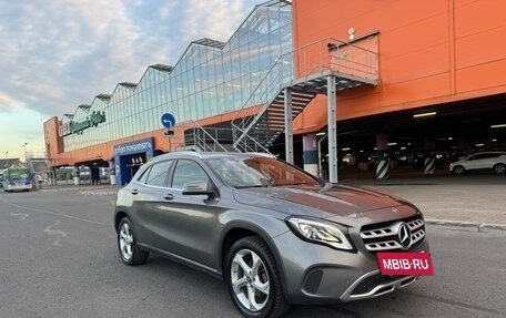 Mercedes-Benz GLA, 2018 год, 1 830 000 рублей, 17 фотография