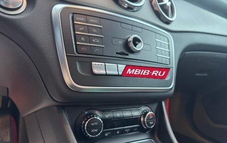 Mercedes-Benz GLA, 2018 год, 1 830 000 рублей, 32 фотография