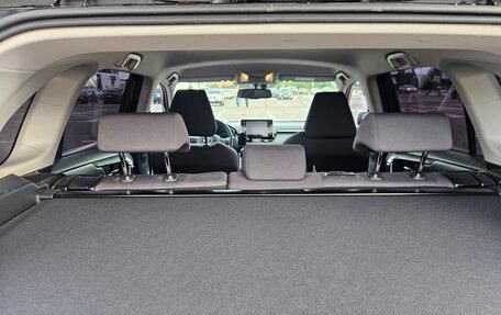 Toyota RAV4, 2021 год, 3 150 000 рублей, 14 фотография