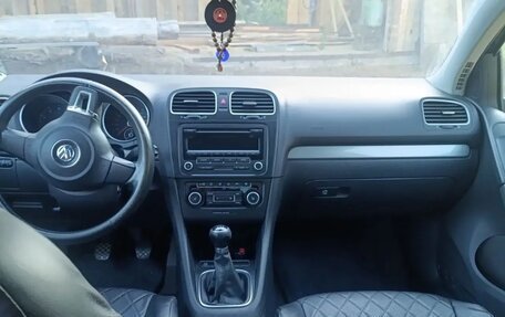 Volkswagen Golf VI, 2012 год, 800 000 рублей, 3 фотография