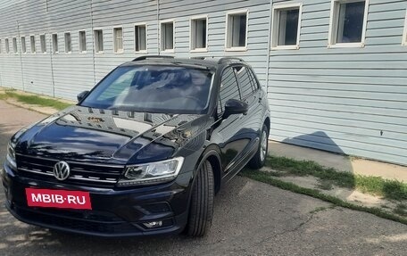 Volkswagen Tiguan II, 2019 год, 2 380 000 рублей, 3 фотография