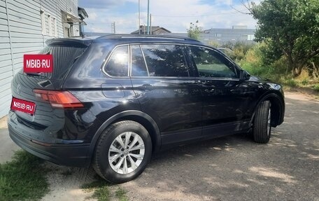 Volkswagen Tiguan II, 2019 год, 2 380 000 рублей, 8 фотография
