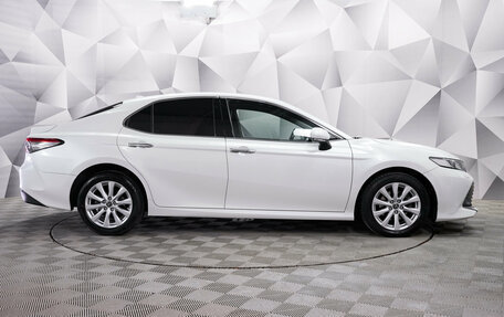 Toyota Camry, 2019 год, 3 099 000 рублей, 4 фотография