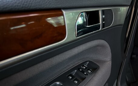 Volkswagen Touareg III, 2008 год, 1 370 000 рублей, 16 фотография