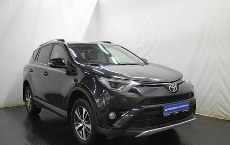 Toyota RAV4, 2016 год, 2 123 000 рублей, 3 фотография