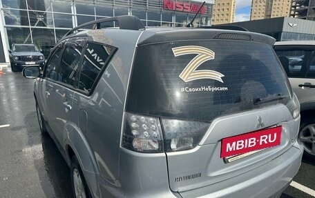 Mitsubishi Outlander III рестайлинг 3, 2012 год, 1 100 000 рублей, 3 фотография