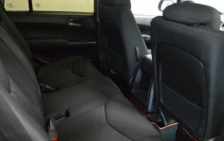 SsangYong Kyron I, 2011 год, 753 000 рублей, 12 фотография