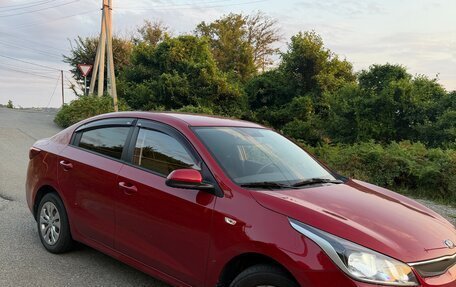 KIA Rio IV, 2017 год, 1 500 000 рублей, 2 фотография