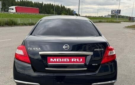 Nissan Teana, 2010 год, 549 000 рублей, 10 фотография