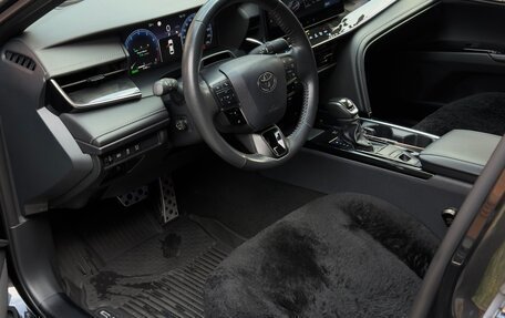 Toyota Camry, 2024 год, 3 400 000 рублей, 4 фотография