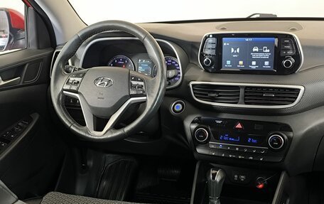 Hyundai Tucson III, 2019 год, 2 330 000 рублей, 8 фотография