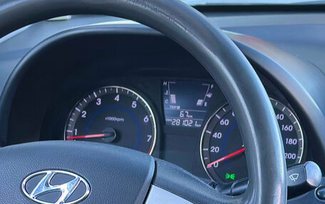 Hyundai Solaris II рестайлинг, 2014 год, 499 000 рублей, 16 фотография