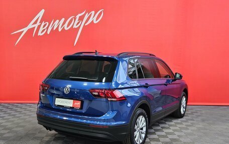 Volkswagen Tiguan II, 2019 год, 2 125 000 рублей, 5 фотография
