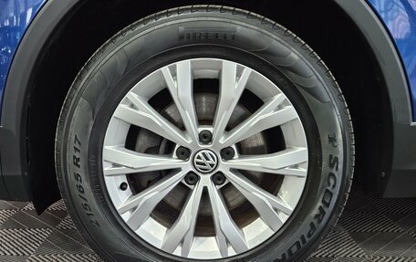 Volkswagen Tiguan II, 2019 год, 2 125 000 рублей, 20 фотография