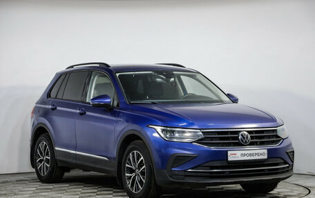Volkswagen Tiguan II, 2021 год, 2 499 000 рублей, 3 фотография