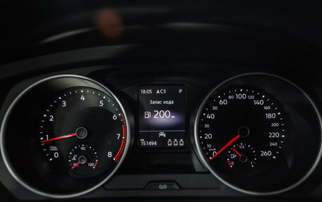 Volkswagen Tiguan II, 2021 год, 2 499 000 рублей, 13 фотография