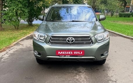 Toyota Highlander III, 2008 год, 2 600 000 рублей, 2 фотография
