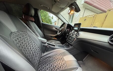 Mercedes-Benz GLA, 2015 год, 2 200 000 рублей, 15 фотография