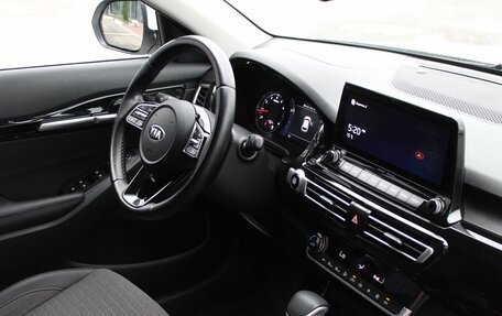 KIA Seltos I, 2021 год, 2 050 000 рублей, 10 фотография