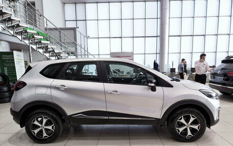 Renault Kaptur I рестайлинг, 2021 год, 1 646 000 рублей, 4 фотография