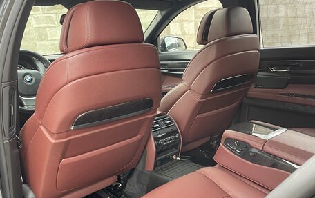 BMW 7 серия, 2011 год, 2 299 999 рублей, 13 фотография