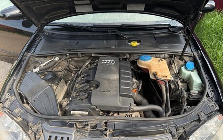Audi A4, 2005 год, 970 000 рублей, 24 фотография