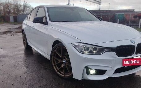 BMW 3 серия, 2014 год, 1 700 000 рублей, 14 фотография