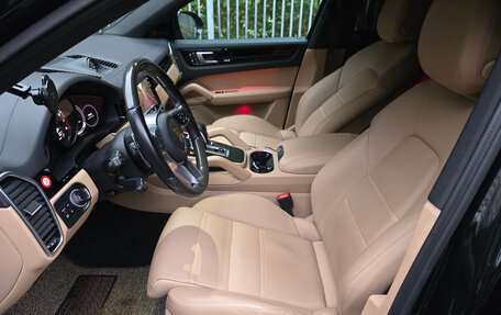 Porsche Cayenne III, 2021 год, 9 990 000 рублей, 16 фотография