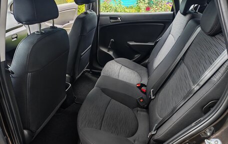 Hyundai Solaris II рестайлинг, 2016 год, 1 300 000 рублей, 8 фотография