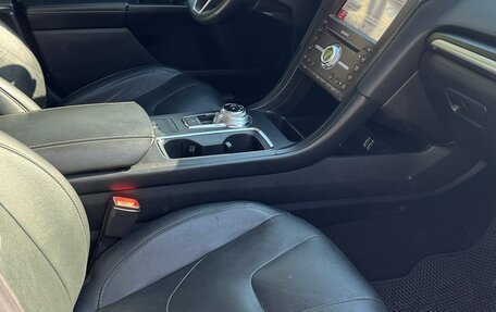 Ford Fusion (North America) II, 2019 год, 1 700 000 рублей, 24 фотография