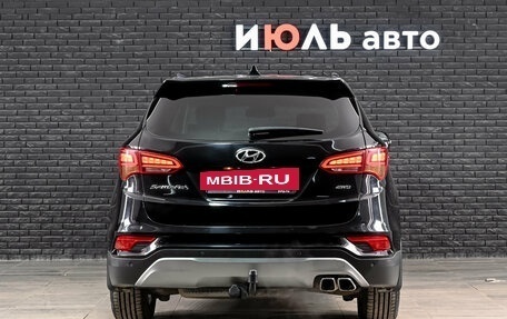 Hyundai Santa Fe III рестайлинг, 2015 год, 2 000 000 рублей, 6 фотография
