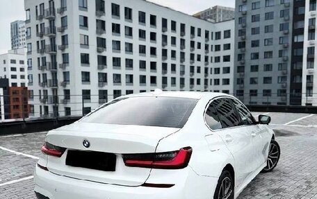 BMW 3 серия, 2022 год, 2 960 000 рублей, 5 фотография