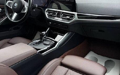BMW 3 серия, 2022 год, 2 960 000 рублей, 9 фотография