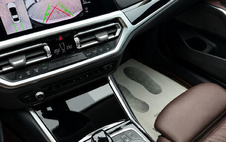 BMW 3 серия, 2022 год, 2 960 000 рублей, 10 фотография
