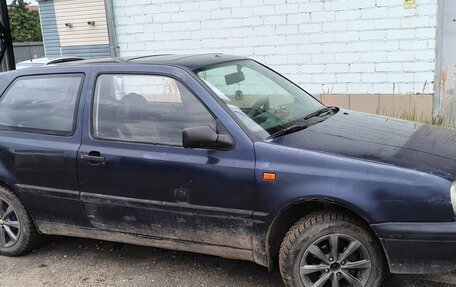 Volkswagen Golf III, 1992 год, 60 000 рублей, 2 фотография