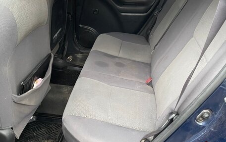 Toyota Matrix, 2004 год, 497 000 рублей, 22 фотография