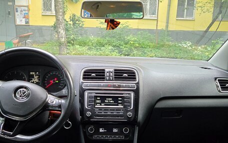 Volkswagen Polo VI (EU Market), 2017 год, 1 150 000 рублей, 5 фотография