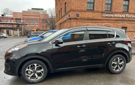 KIA Sportage IV рестайлинг, 2021 год, 2 350 000 рублей, 4 фотография