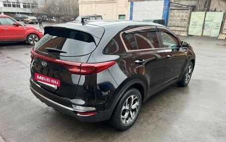 KIA Sportage IV рестайлинг, 2021 год, 2 350 000 рублей, 3 фотография