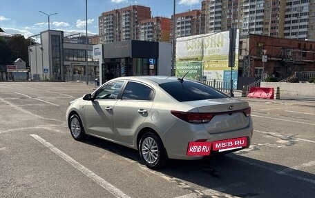 KIA Rio IV, 2020 год, 1 599 000 рублей, 8 фотография