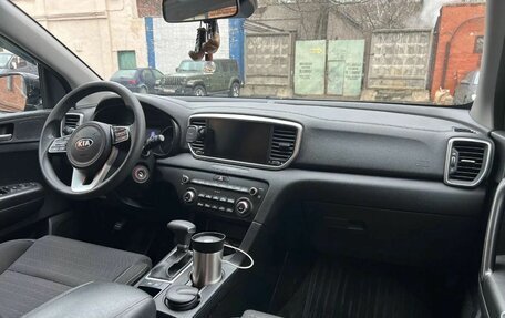 KIA Sportage IV рестайлинг, 2021 год, 2 350 000 рублей, 9 фотография