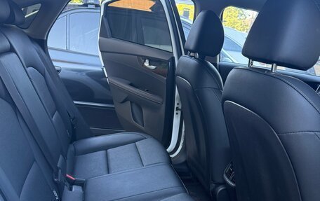 KIA K3, 2020 год, 2 200 000 рублей, 17 фотография
