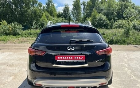 Infiniti QX70, 2014 год, 2 350 000 рублей, 5 фотография