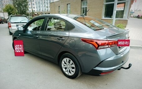 Hyundai Solaris II рестайлинг, 2021 год, 1 590 000 рублей, 3 фотография