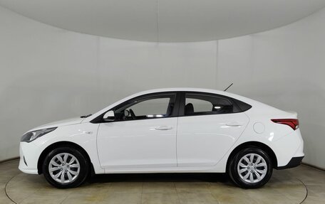 Hyundai Solaris II рестайлинг, 2022 год, 1 620 000 рублей, 8 фотография